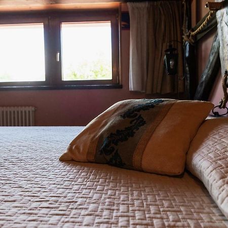 Agriturismo Mezzaluna Malchina Eksteriør bilde