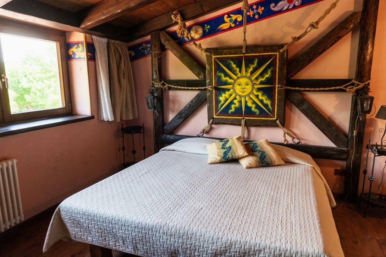 Agriturismo Mezzaluna Malchina Eksteriør bilde